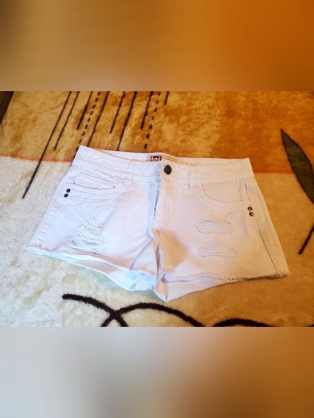 L.e.i White Shorts